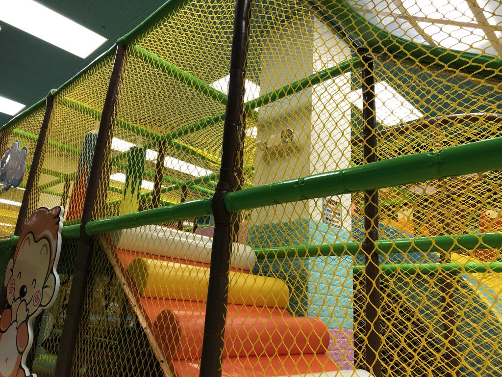 Funtastic KidZone A Kid's Wonderland • Hawaii Girl Travels